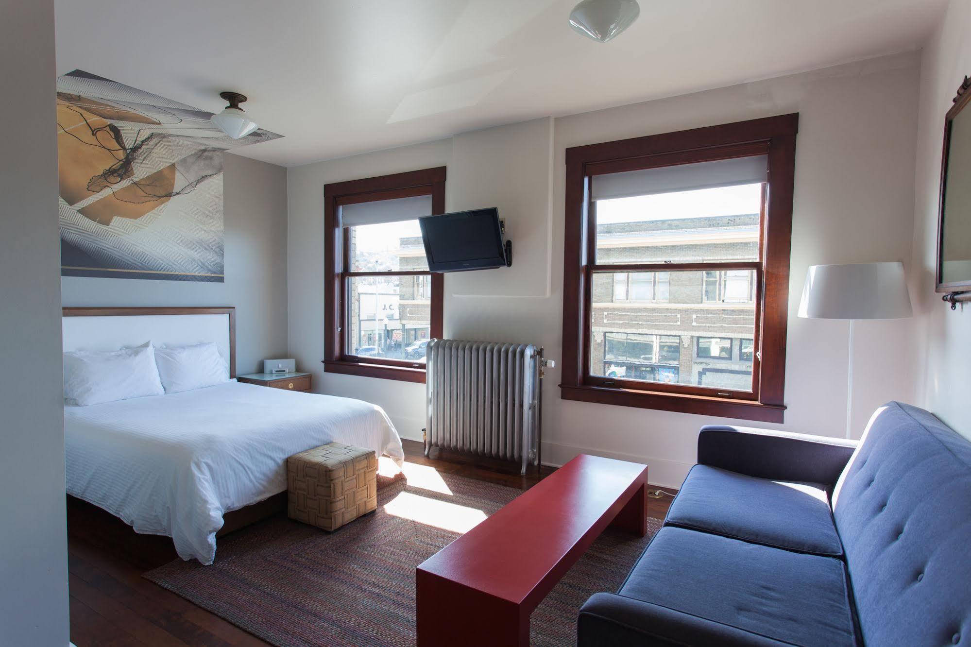 Commodore Hotel Astoria Exteriör bild